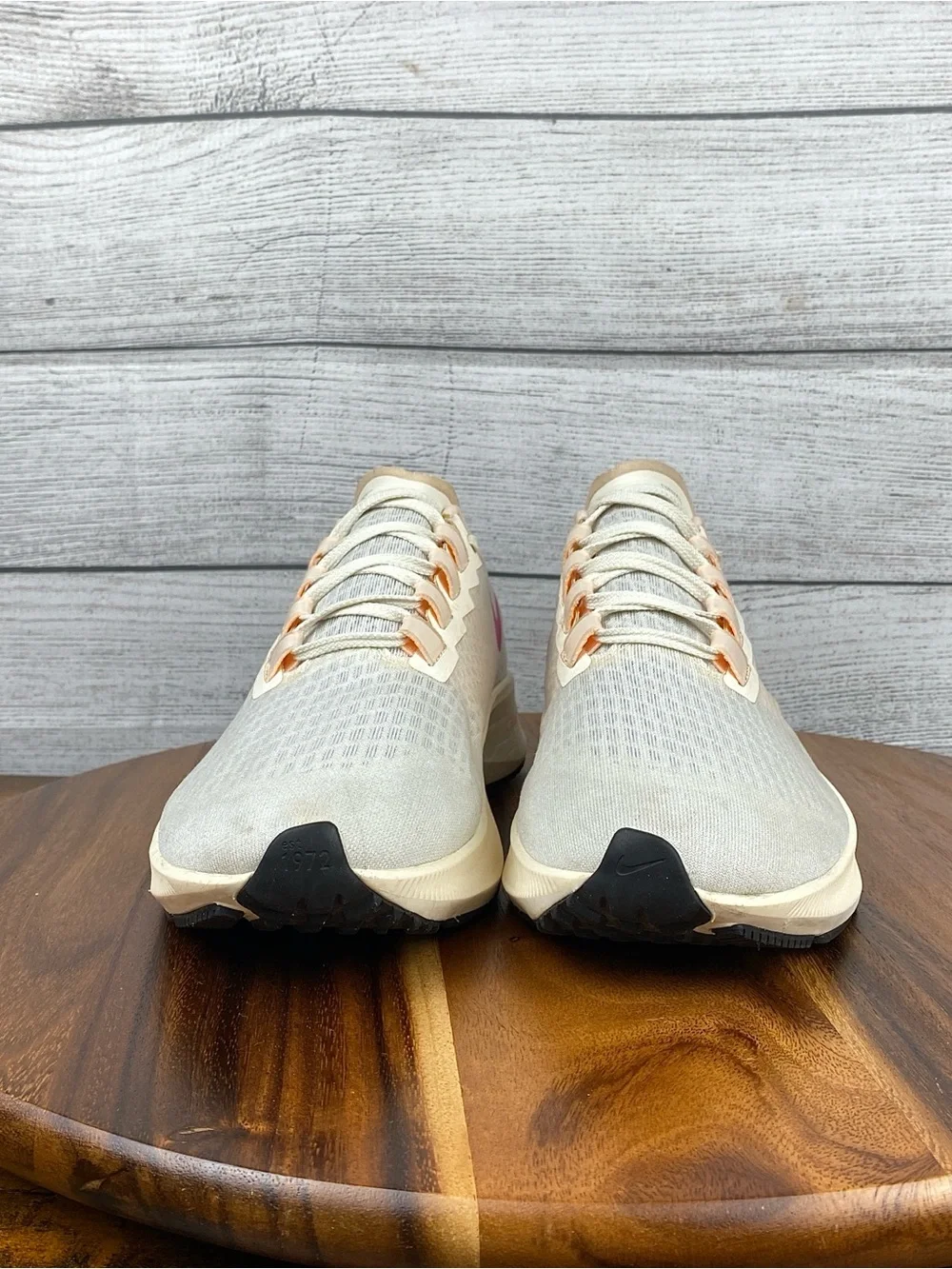 Nike Air Zoom Pegasus 37 Pale Ivory Purple Running Shoe BQ9647-102 Women’s 10.5